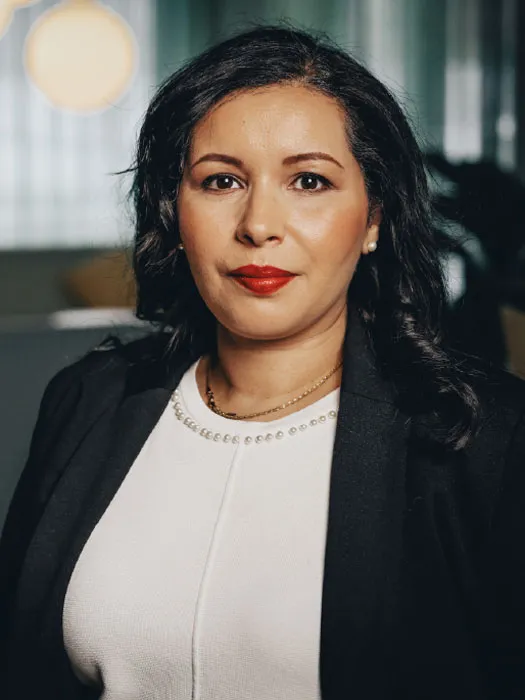 Porträtt av Samira Mchaiter